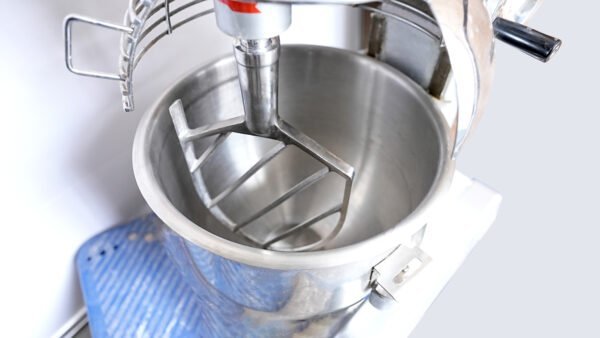 automatic dough mixer